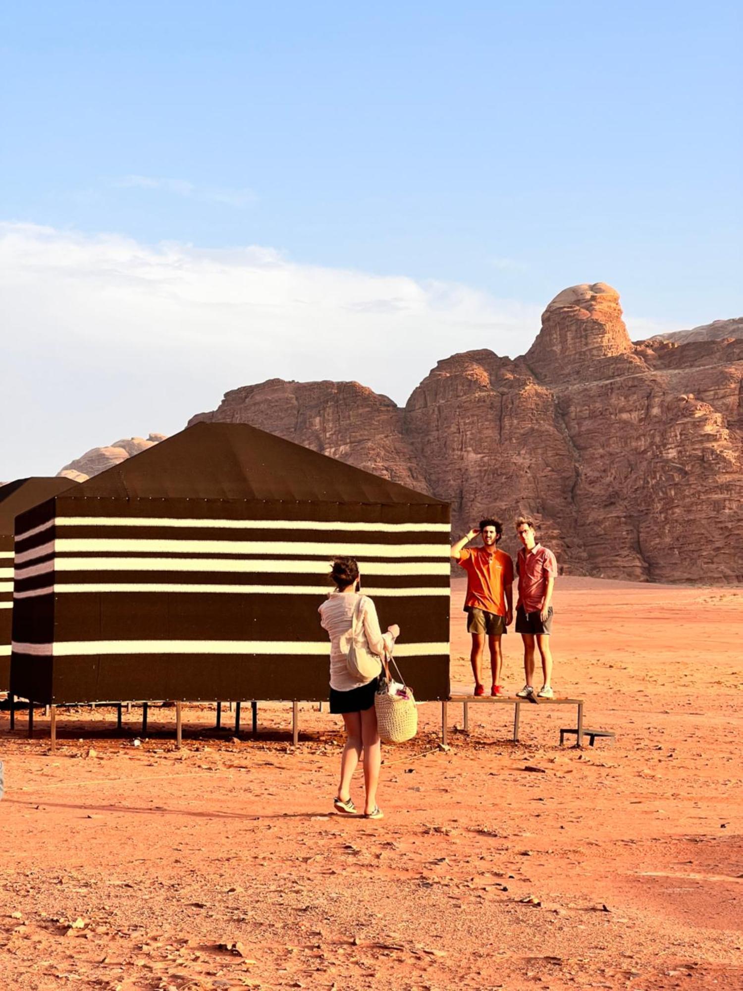 Desert Bird Camp ワディ ・ラム エクステリア 写真
